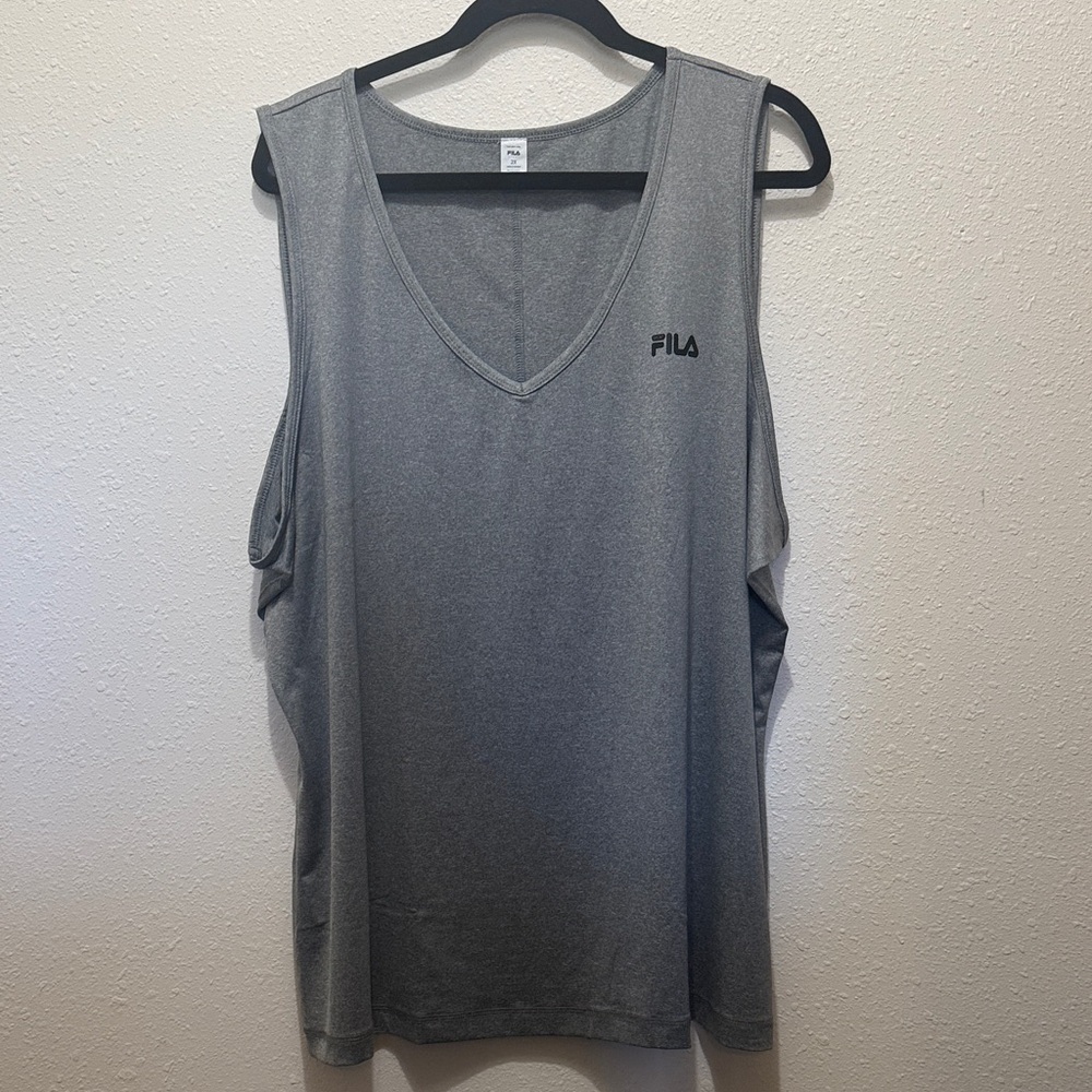 Fila Charcoal Gray V-Neck Tank Top, Size 2X